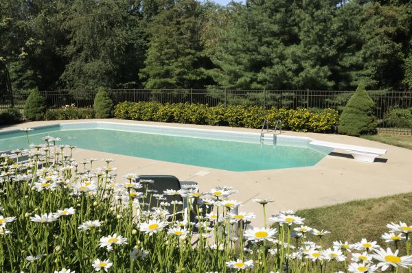 Pool Deck Leveling in Bowling Green